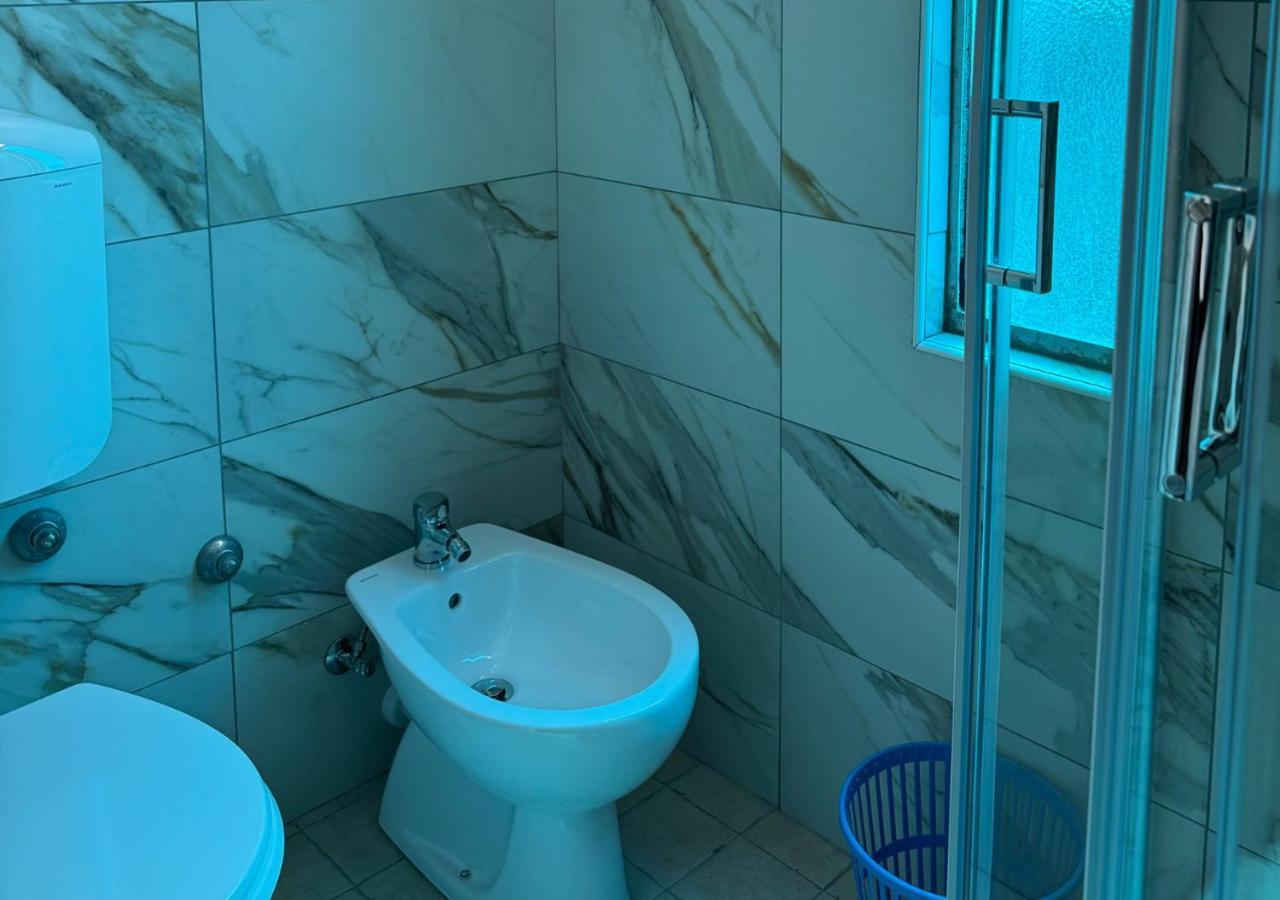 Hotel Riviera Nuova Gestione Католика Екстериор снимка